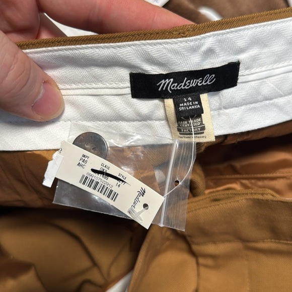 Madewell The Harlow Superwide-Leg Trouser in Camel - Picture 13 of 13